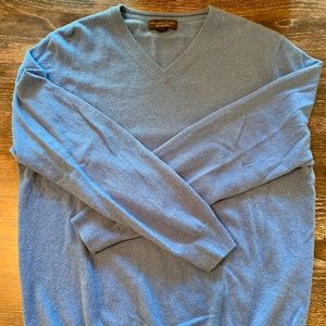 Men's V-Neck Sweater